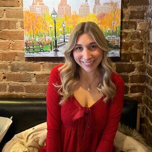 Meet your Posher, Christina